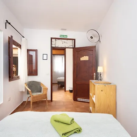 Bed & Breakfast Tenohomes Rustic House With Terrace & Nature Views 3*